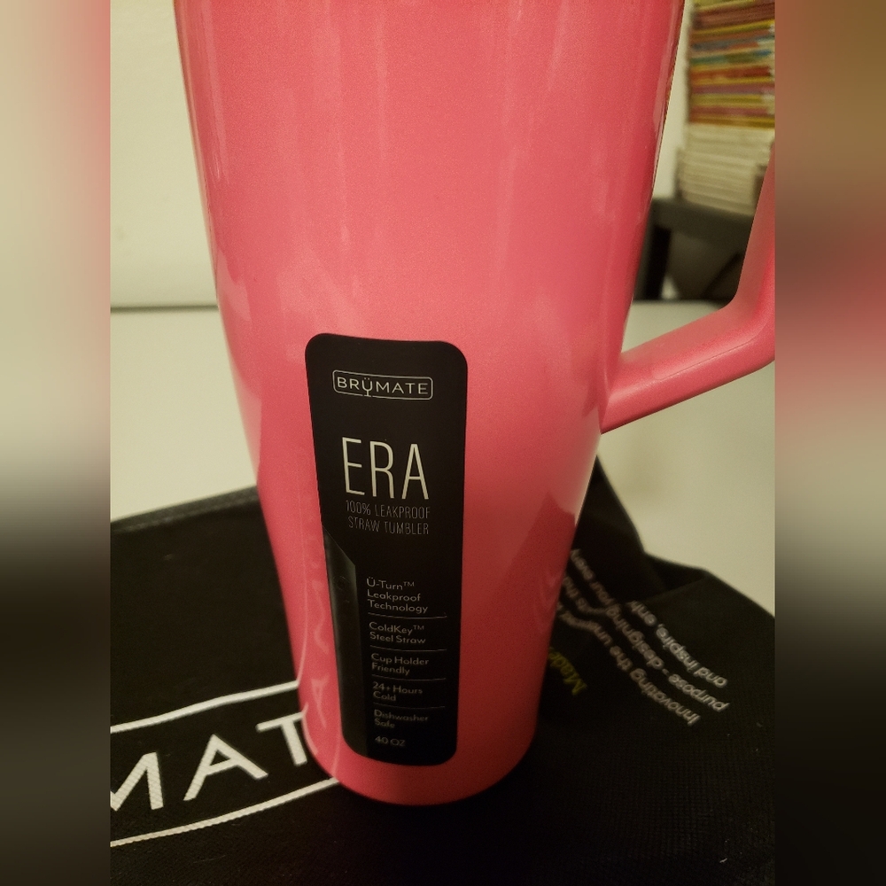 NWT Neon Pink Era Brumate Non Leak. My Favorite Brand .